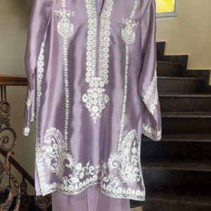 Sheesha Silk 3-Piece Suit with Aar Embroidered Romani Silk Trousers